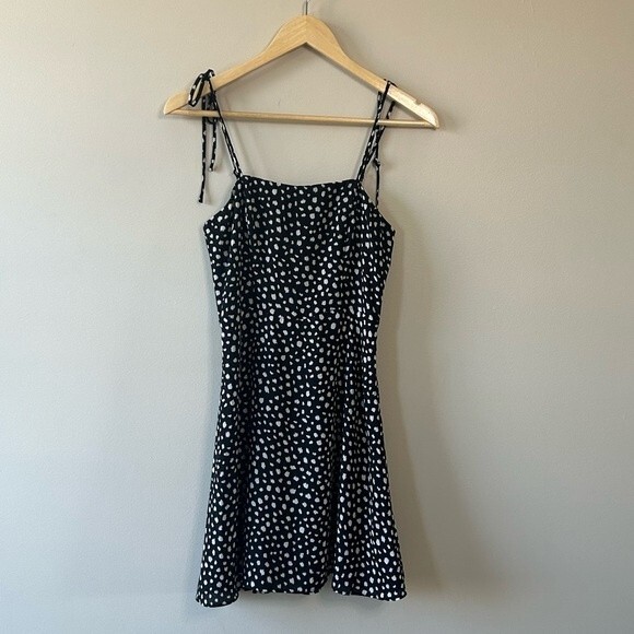 Gianni Bini Black Spotted Leopard Print Mini Dress Size Small - Picture 1 of 6